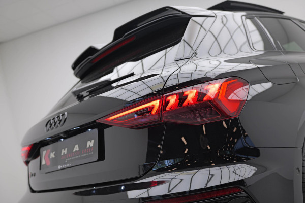 Audi RS3 Sportback 2.5 TFSI quattro |Keramisch|Pano|B&O|Dodehoek|HUD|