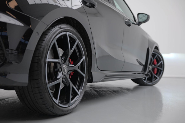 Audi RS3 Sportback 2.5 TFSI quattro |Keramisch|Pano|B&O|Dodehoek|HUD|