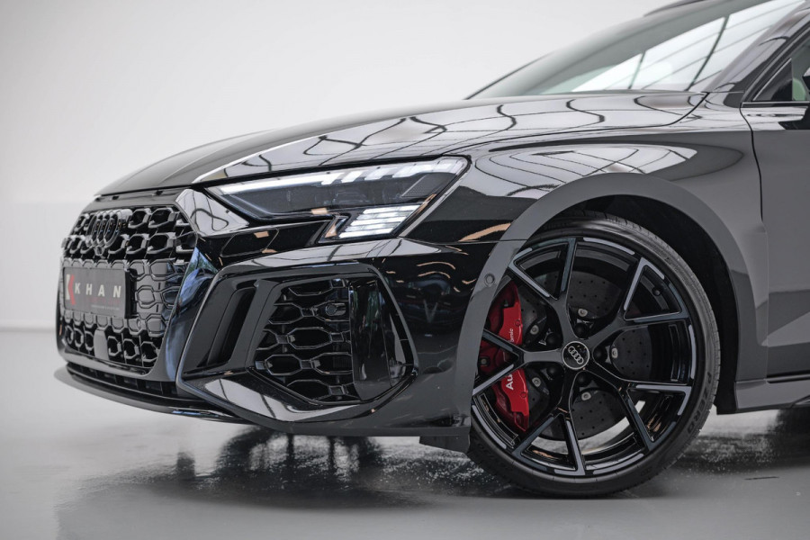 Audi RS3 Sportback 2.5 TFSI quattro |Keramisch|Pano|B&O|Dodehoek|HUD|