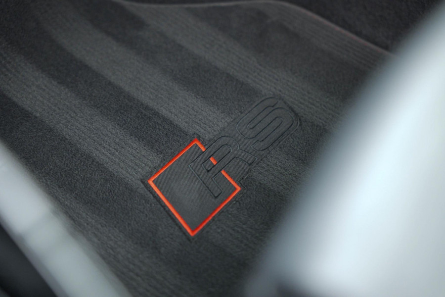 Audi RS3 Sportback 2.5 TFSI quattro |Keramisch|Pano|B&O|Dodehoek|HUD|