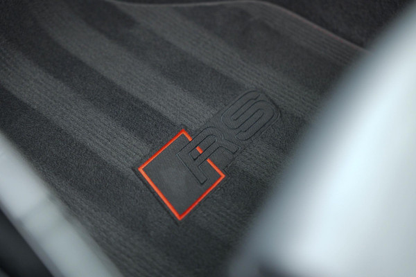 Audi RS3 Sportback 2.5 TFSI quattro |Keramisch|Pano|B&O|Dodehoek|HUD|