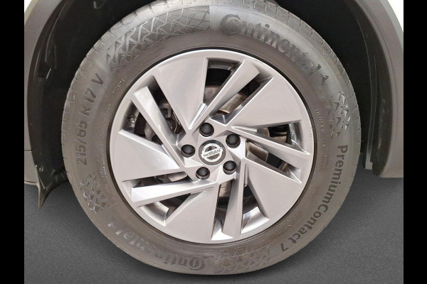 Nissan QASHQAI 1.3 MHEV Acenta Nissan QASHQAI 1.3 MHEV Acenta