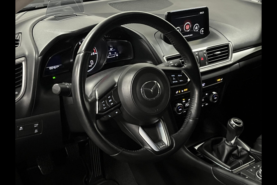 Mazda 3 2.0 SkyActiv-G 120 SkyLease GT Camera | Cruise-/Climate control | Head-up | Stuur-/Stoelverwarming | Navigatie Mazda 3 2.0 SkyActiv-G 120 SkyLease GT Camera | Cruise-/Climate control | Head-up | Stuur-/Stoelverwarming | Navigatie