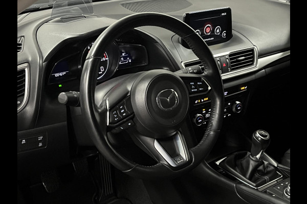 Mazda 3 2.0 SkyActiv-G 120 SkyLease GT Camera | Cruise-/Climate control | Head-up | Stuur-/Stoelverwarming | Navigatie Mazda 3 2.0 SkyActiv-G 120 SkyLease GT Camera | Cruise-/Climate control | Head-up | Stuur-/Stoelverwarming | Navigatie