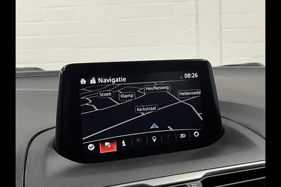 Mazda 3 2.0 SkyActiv-G 120 SkyLease GT Camera | Cruise-/Climate control | Head-up | Stuur-/Stoelverwarming | Navigatie Mazda 3 2.0 SkyActiv-G 120 SkyLease GT Camera | Cruise-/Climate control | Head-up | Stuur-/Stoelverwarming | Navigatie