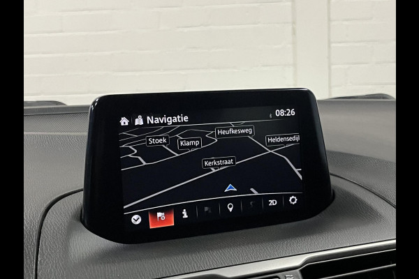 Mazda 3 2.0 SkyActiv-G 120 SkyLease GT Camera | Cruise-/Climate control | Head-up | Stuur-/Stoelverwarming | Navigatie Mazda 3 2.0 SkyActiv-G 120 SkyLease GT Camera | Cruise-/Climate control | Head-up | Stuur-/Stoelverwarming | Navigatie