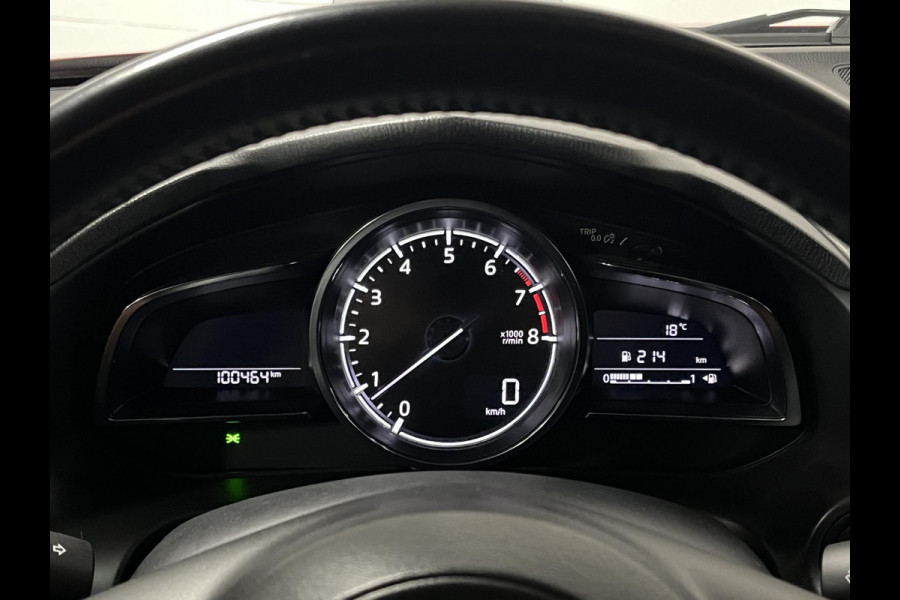 Mazda 3 2.0 SkyActiv-G 120 SkyLease GT Camera | Cruise-/Climate control | Head-up | Stuur-/Stoelverwarming | Navigatie Mazda 3 2.0 SkyActiv-G 120 SkyLease GT Camera | Cruise-/Climate control | Head-up | Stuur-/Stoelverwarming | Navigatie
