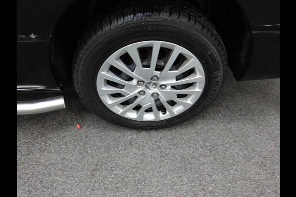 Peugeot Expert 145PK Automaat L3 Trekhaak Navigatie parkeersensoren Airco 3 zits cruise control Peugeot Expert 145PK Automaat L3 Trekhaak Navigatie parkeersensoren Airco 3 zits cruise control