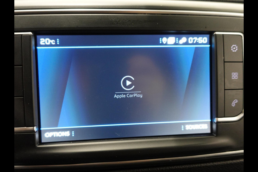 Peugeot Expert 145PK Automaat L3 Trekhaak Navigatie parkeersensoren Airco 3 zits cruise control Peugeot Expert 145PK Automaat L3 Trekhaak Navigatie parkeersensoren Airco 3 zits cruise control