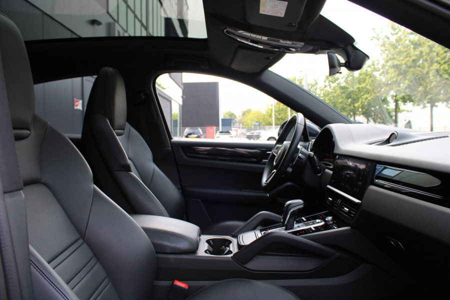 Porsche Cayenne Coupé 3.0 E-Hybrid Platinum Edition | PANO | HUD | 360 | SPORT DESIGN | LUCHTVERING | ELEK.TREKHAAK | Porsche Cayenne Coupé 3.0 E-Hybrid Platinum Edition | PANO | HUD | 360 | SPORT DESIGN | LUCHTVERING | ELEK.TREKHAAK |