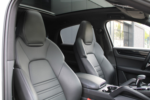 Porsche Cayenne Coupé 3.0 E-Hybrid Platinum Edition | PANO | HUD | 360 | SPORT DESIGN | LUCHTVERING | ELEK.TREKHAAK | Porsche Cayenne Coupé 3.0 E-Hybrid Platinum Edition | PANO | HUD | 360 | SPORT DESIGN | LUCHTVERING | ELEK.TREKHAAK |
