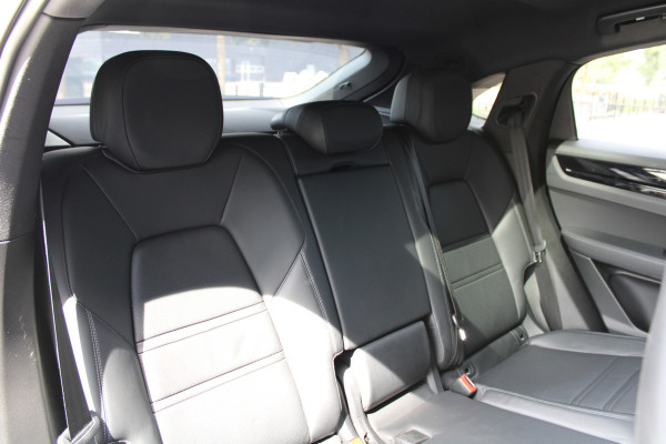 Porsche Cayenne Coupé 3.0 E-Hybrid Platinum Edition | PANO | HUD | 360 | SPORT DESIGN | LUCHTVERING | ELEK.TREKHAAK | Porsche Cayenne Coupé 3.0 E-Hybrid Platinum Edition | PANO | HUD | 360 | SPORT DESIGN | LUCHTVERING | ELEK.TREKHAAK |