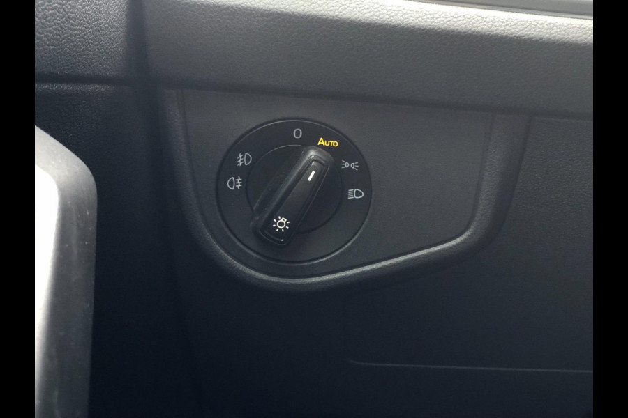 Volkswagen Taigo 1.5 TSI R-Line | Pano, Virt. Cockp., ACC, Camera, Stoelverw., Carplay/Android, Climate | Dealeronderhouden | NAP