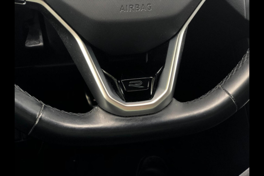 Volkswagen Taigo 1.5 TSI R-Line | Pano, Virt. Cockp., ACC, Camera, Stoelverw., Carplay/Android, Climate | Dealeronderhouden | NAP