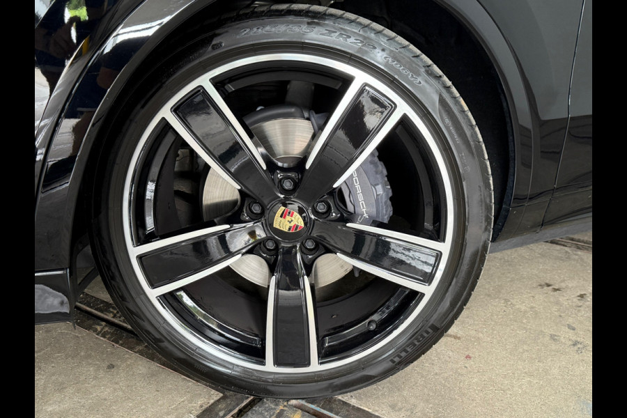 Porsche Cayenne 3.0 E-Hybrid Platinum Edition | Full Option | SportDesign | Sportchrono | Luchtvering | TV | 22' inch