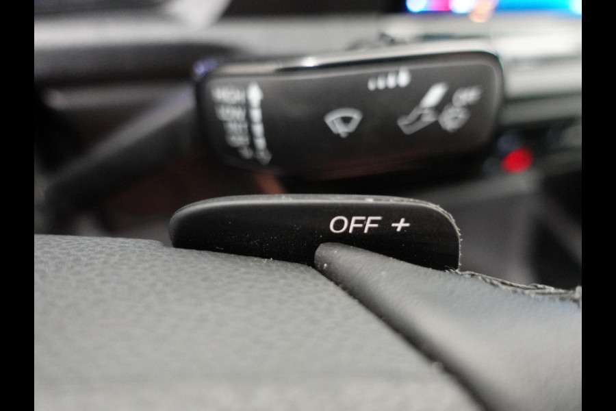 Volkswagen Caddy Cargo Maxi 2.0 TDI Aut. Style Airco Carplay Adaptive Cruise Control PDC VA Camera Trekhaak 17" LM Velgen Volkswagen Caddy Cargo Maxi 2.0 TDI Aut. Style Airco Carplay Adaptive Cruise Control PDC VA Camera Trekhaak 17" LM Velgen