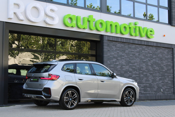 BMW X1 xDrive30e | PANO | M-SPORT | 360 | HUD | KEYLESS | STUURW.VERWARMD | LED | BMW X1 xDrive30e | PANO | M-SPORT | 360 | HUD | KEYLESS | STUURW.VERWARMD | LED |