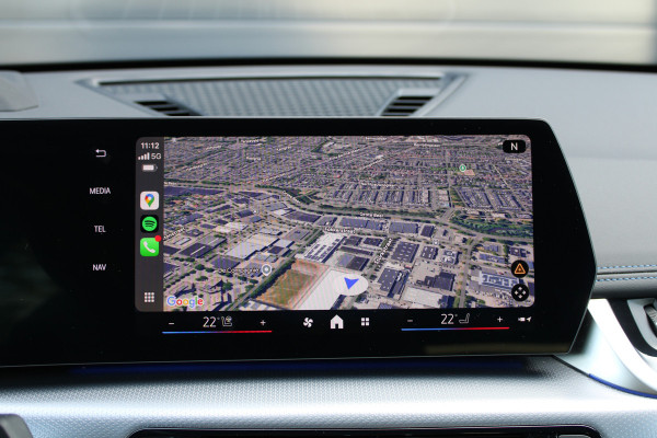 BMW X1 xDrive30e | PANO | M-SPORT | 360 | HUD | KEYLESS | STUURW.VERWARMD | LED | BMW X1 xDrive30e | PANO | M-SPORT | 360 | HUD | KEYLESS | STUURW.VERWARMD | LED |