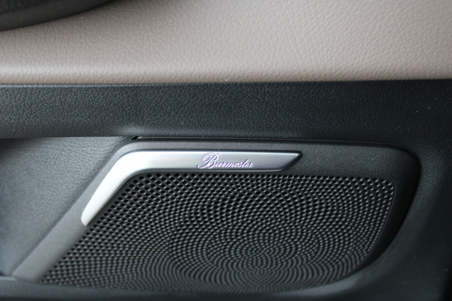 Mercedes-Benz V-Klasse 300d / XXL / 4-matic / DC / AMG / Luchtvering / Elec Stoelen / 360 Cam / Burmester / Vol Opties / NIEUWSTAAT