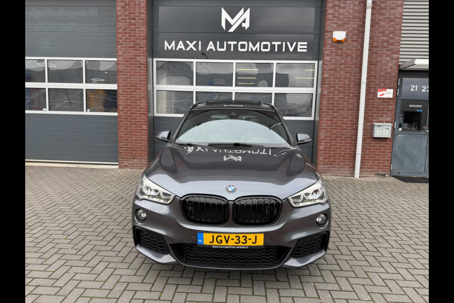 BMW X1 XDrive25i 231PK M-Sport LED Pano Leder Camera HUD H/K BMW X1 XDrive25i 231PK M-Sport LED Pano Leder Camera HUD H/K