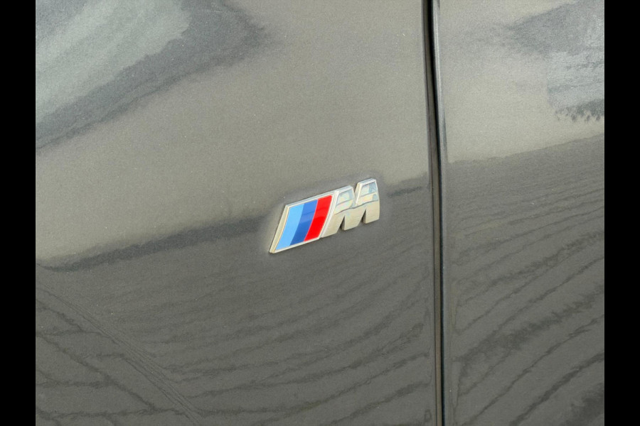 BMW X1 XDrive25i 231PK M-Sport LED Pano Leder Camera HUD H/K BMW X1 XDrive25i 231PK M-Sport LED Pano Leder Camera HUD H/K