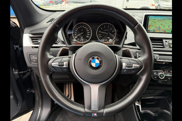 BMW X1 XDrive25i 231PK M-Sport LED Pano Leder Camera HUD H/K BMW X1 XDrive25i 231PK M-Sport LED Pano Leder Camera HUD H/K