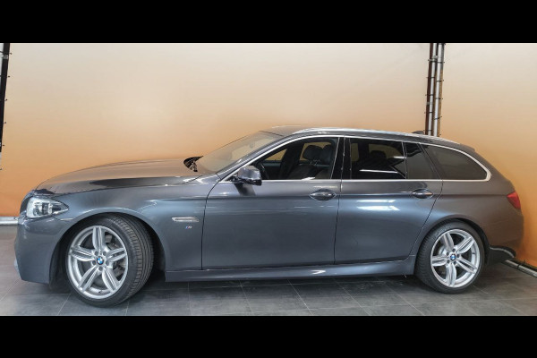 BMW 5 Serie Touring 520d M Sport Edition standkachel | adaptive cruise en led | leer | comfortstoelen BMW 5 Serie Touring 520d M Sport Edition standkachel | adaptive cruise en led | leer | comfortstoelen