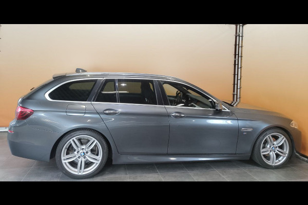 BMW 5 Serie Touring 520d M Sport Edition standkachel | adaptive cruise en led | leer | comfortstoelen BMW 5 Serie Touring 520d M Sport Edition standkachel | adaptive cruise en led | leer | comfortstoelen