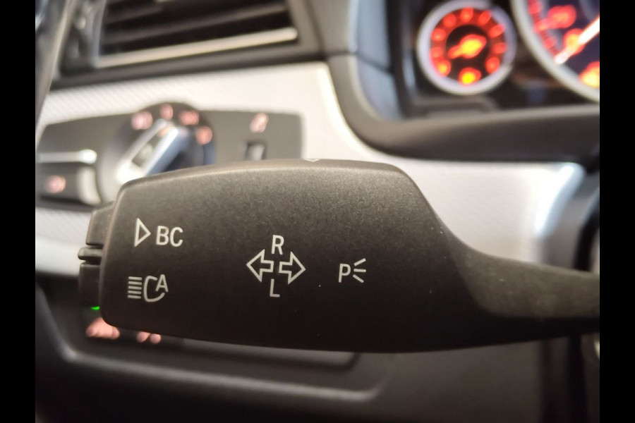 BMW 5 Serie Touring 520d M Sport Edition standkachel | adaptive cruise en led | leer | comfortstoelen BMW 5 Serie Touring 520d M Sport Edition standkachel | adaptive cruise en led | leer | comfortstoelen