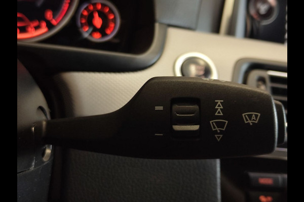 BMW 5 Serie Touring 520d M Sport Edition standkachel | adaptive cruise en led | leer | comfortstoelen BMW 5 Serie Touring 520d M Sport Edition standkachel | adaptive cruise en led | leer | comfortstoelen