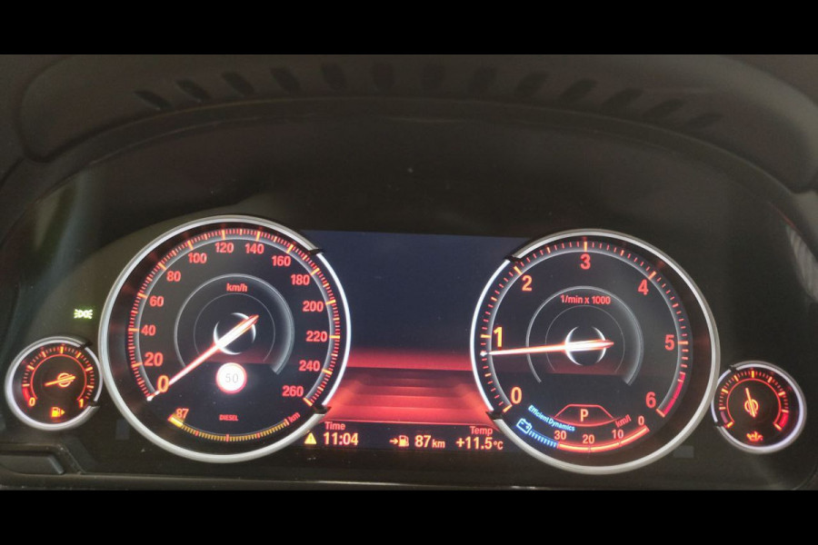 BMW 5 Serie Touring 520d M Sport Edition standkachel | adaptive cruise en led | leer | comfortstoelen BMW 5 Serie Touring 520d M Sport Edition standkachel | adaptive cruise en led | leer | comfortstoelen