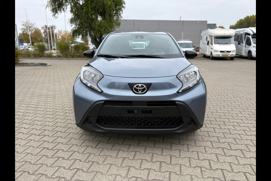 Toyota Aygo X 1.0 VVT-i S-CVT Play Automaat (BOVAG/RIJKLAARPRIJS)