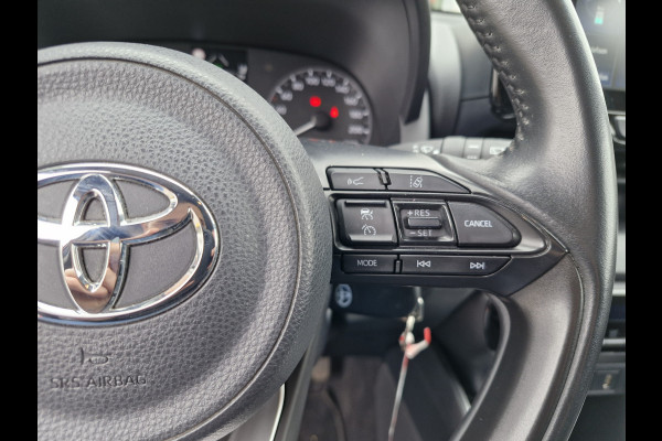 Toyota Yaris Comfort 1.5 Hybrid 115 | LMV | Camera