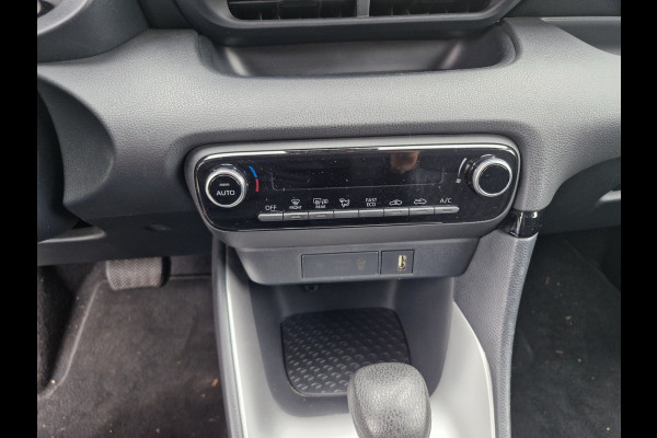 Toyota Yaris Comfort 1.5 Hybrid 115 | LMV | Camera