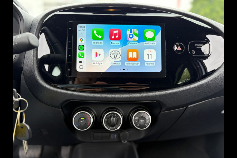 Toyota Aygo X 1.0 VVT-i S-CVT Play Automaat (BOVAG/RIJKLAARPRIJS)