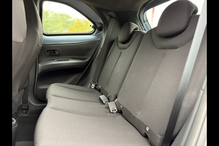 Toyota Aygo X 1.0 VVT-i S-CVT Play Automaat (BOVAG/RIJKLAARPRIJS)