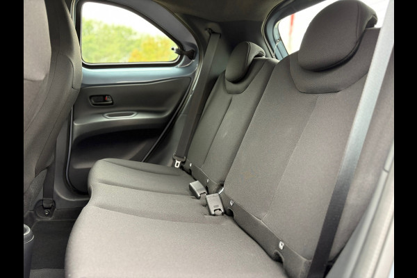 Toyota Aygo X 1.0 VVT-i S-CVT Play Automaat (BOVAG/RIJKLAARPRIJS)