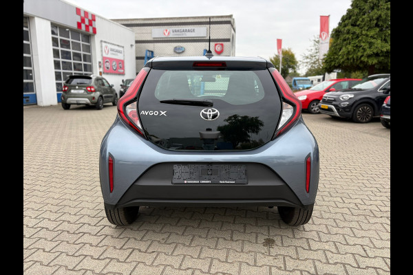 Toyota Aygo X 1.0 VVT-i S-CVT Play Automaat (BOVAG/RIJKLAARPRIJS)