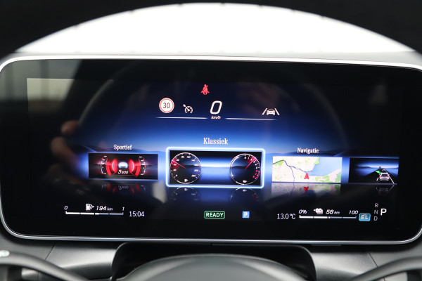 Mercedes-Benz GLC 300e AMG 4-Matic | 313PK | Pano | Sfeerverlichting | Distronic | Memory | Stuurwielverw. | Standkachel | Trekhaak | 2025. Mercedes-Benz GLC 300e AMG 4-Matic | 313PK | Pano | Sfeerverlichting | Distronic | Memory | Stuurwielverw. | Standkachel | Trekhaak | 2025.