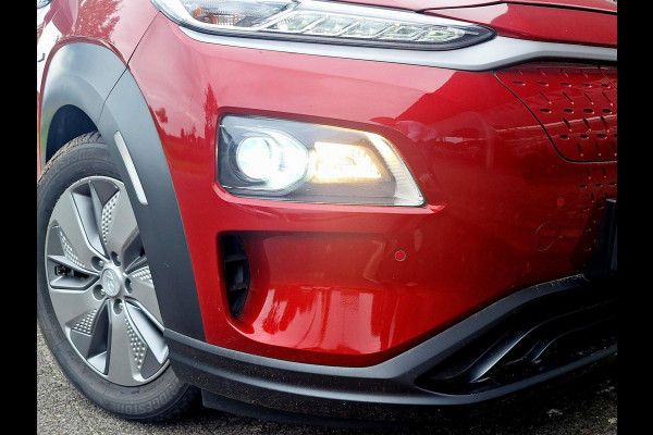 Hyundai Kona EV Premium 64 kWh | SOH: 94.9% | Leder | Adaptive CC | Navi | Two Tone | (occasion)