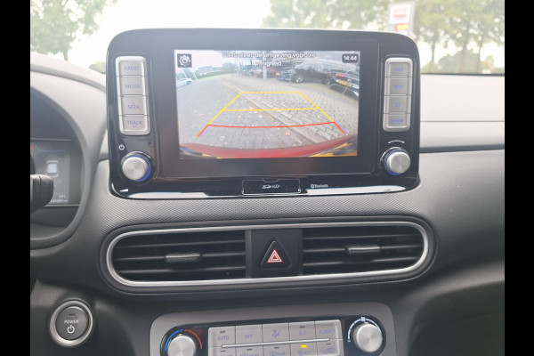 Hyundai Kona EV Premium 64 kWh | SOH: 94.9% | Leder | Adaptive CC | Navi | Two Tone | (occasion)