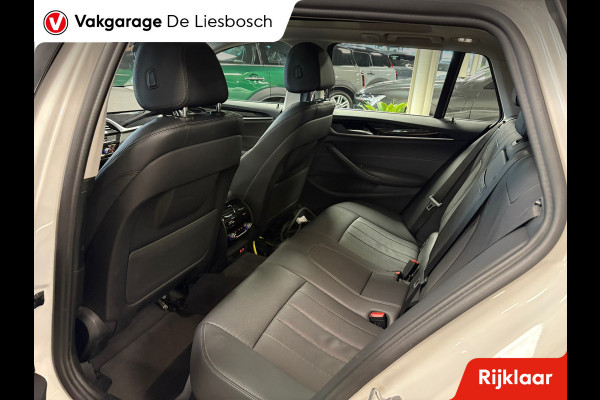 BMW 5 Serie Touring 520e Business Edition Plus / leder /camera / panorama-dak / head-up BMW 5 Serie Touring 520e Business Edition Plus / leder /camera / panorama-dak / head-up