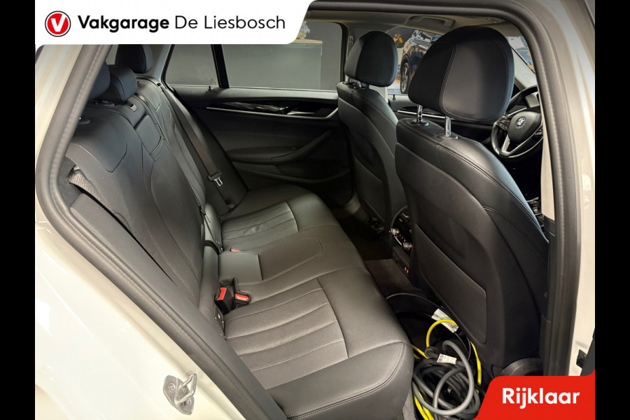 BMW 5 Serie Touring 520e Business Edition Plus / leder /camera / panorama-dak / head-up BMW 5 Serie Touring 520e Business Edition Plus / leder /camera / panorama-dak / head-up