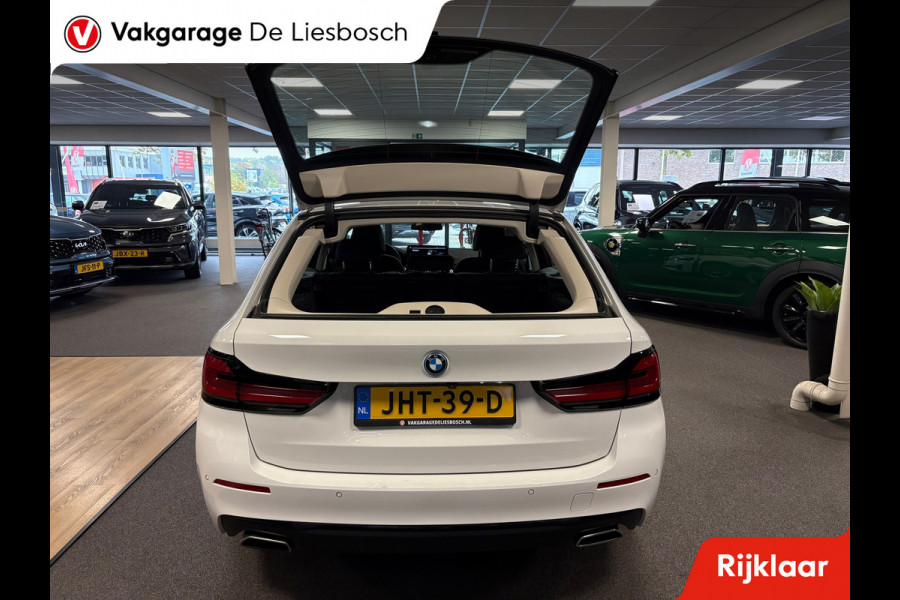 BMW 5 Serie Touring 520e Business Edition Plus / leder /camera / panorama-dak / head-up BMW 5 Serie Touring 520e Business Edition Plus / leder /camera / panorama-dak / head-up