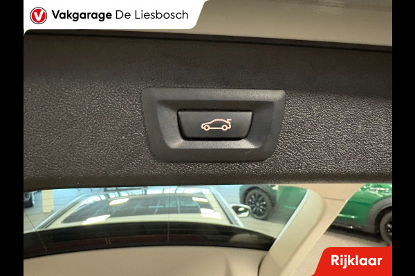 BMW 5 Serie Touring 520e Business Edition Plus / leder /camera / panorama-dak / head-up BMW 5 Serie Touring 520e Business Edition Plus / leder /camera / panorama-dak / head-up