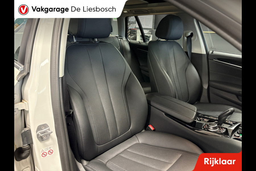 BMW 5 Serie Touring 520e Business Edition Plus / leder /camera / panorama-dak / head-up BMW 5 Serie Touring 520e Business Edition Plus / leder /camera / panorama-dak / head-up