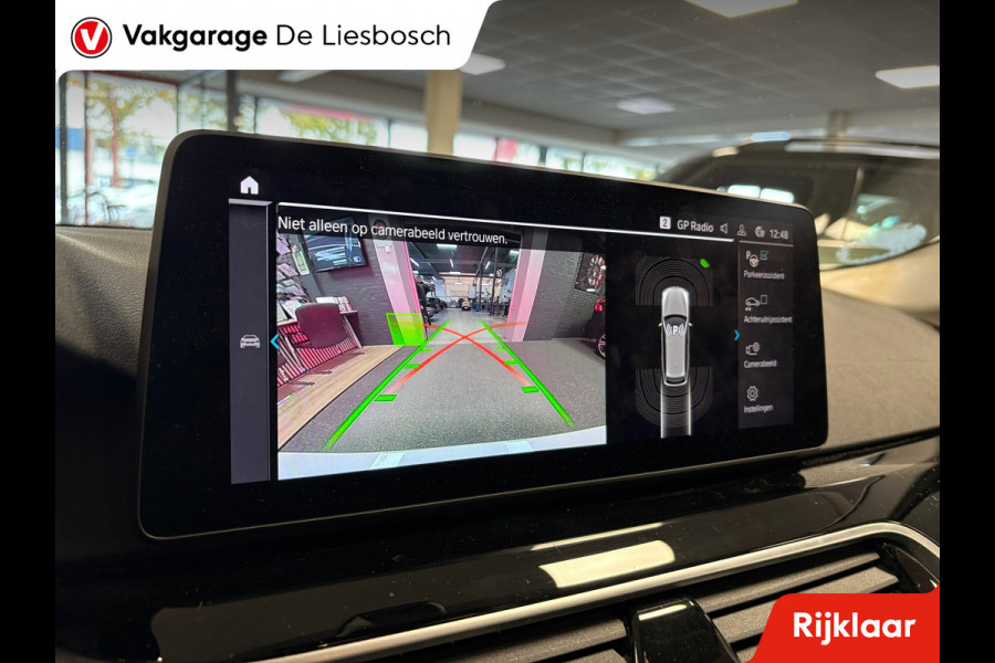 BMW 5 Serie Touring 520e Business Edition Plus / leder /camera / panorama-dak / head-up BMW 5 Serie Touring 520e Business Edition Plus / leder /camera / panorama-dak / head-up