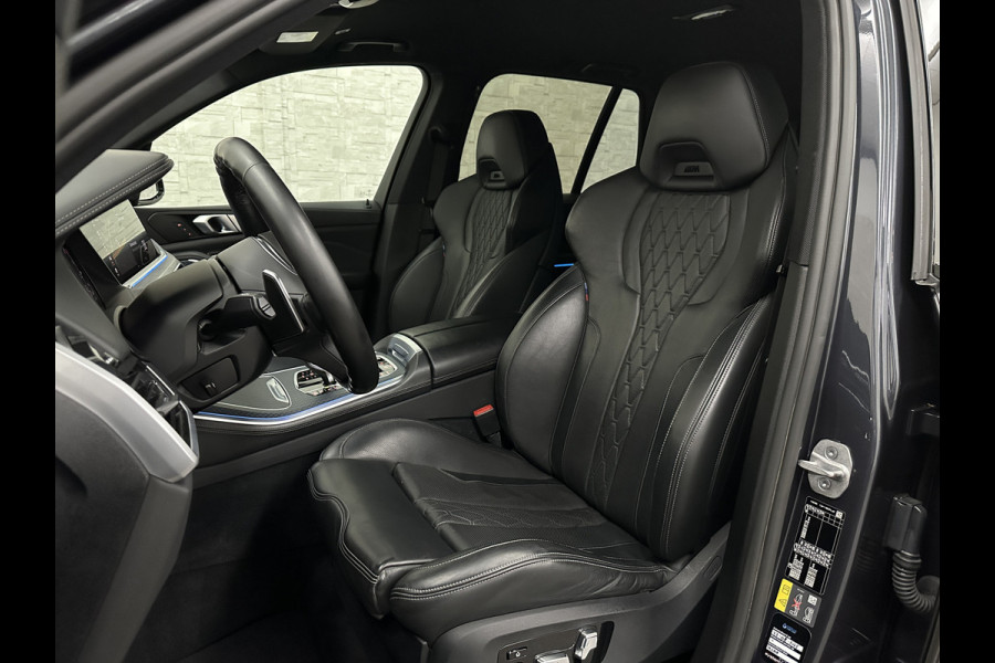BMW X5 45e M-Stoelen | M-Performance | 360 Camera | ACC | Indiv. Leder | Harman-Kardon | Laser-LED | Keyless-Entry | Stoelventilatie | Head-Up | Memory | 21'' | Sfeerverlichting | Trekhaak | Luchtvering | Rij-Assistent Pro | Carplay | Black-Optic | Draadloos Laden. BMW X5 45e M-Stoelen | M-Performance | 360 Camera | ACC | Indiv. Leder | Harman-Kardon | Laser-LED | Keyless-Entry | Stoelventilatie | Head-Up | Memory | 21'' | Sfeerverlichting | Trekhaak | Luchtvering | Rij-Assistent Pro | Carplay | Black-Optic | Draadloos Laden.
