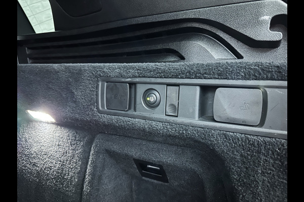 BMW X5 45e M-Stoelen | M-Performance | 360 Camera | ACC | Indiv. Leder | Harman-Kardon | Laser-LED | Keyless-Entry | Stoelventilatie | Head-Up | Memory | 21'' | Sfeerverlichting | Trekhaak | Luchtvering | Rij-Assistent Pro | Carplay | Black-Optic | Draadloos Laden. BMW X5 45e M-Stoelen | M-Performance | 360 Camera | ACC | Indiv. Leder | Harman-Kardon | Laser-LED | Keyless-Entry | Stoelventilatie | Head-Up | Memory | 21'' | Sfeerverlichting | Trekhaak | Luchtvering | Rij-Assistent Pro | Carplay | Black-Optic | Draadloos Laden.