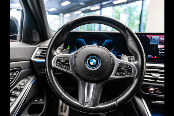BMW 3 Serie Touring 330e |M-Pakket|Facelift|Ambient|Elek. Stoelen|Dodehoek| BMW 3 Serie Touring 330e |M-Pakket|Facelift|Ambient|Elek. Stoelen|Dodehoek|